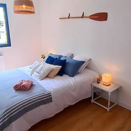 Maison Neuve Proche Avec Parking Gratuit Et Privé à 5 Min Du Musée De La Batterie De Merville Casa vacanze Gonneville-en-Auge