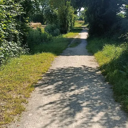 Maison Neuve Proche Avec Parking Gratuit Et Prive A 5 Min Du Musee De La Batterie De Merville *