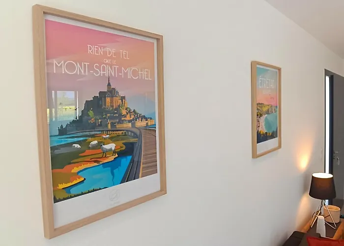 Casa de Férias Maison Neuve Proche Avec Parking Gratuit Et Privé à 5 Min Du Musée De La Batterie De Merville