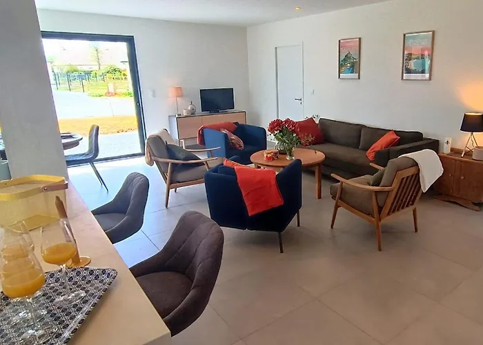 Maison Neuve Proche Avec Parking Gratuit Et Privé à 5 Min Du Musée De La Batterie De Merville * Gonneville-en-Auge