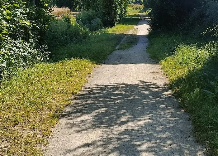 Maison Neuve Proche Avec Parking Gratuit Et Prive A 5 Min Du Musee De La Batterie De Merville *
