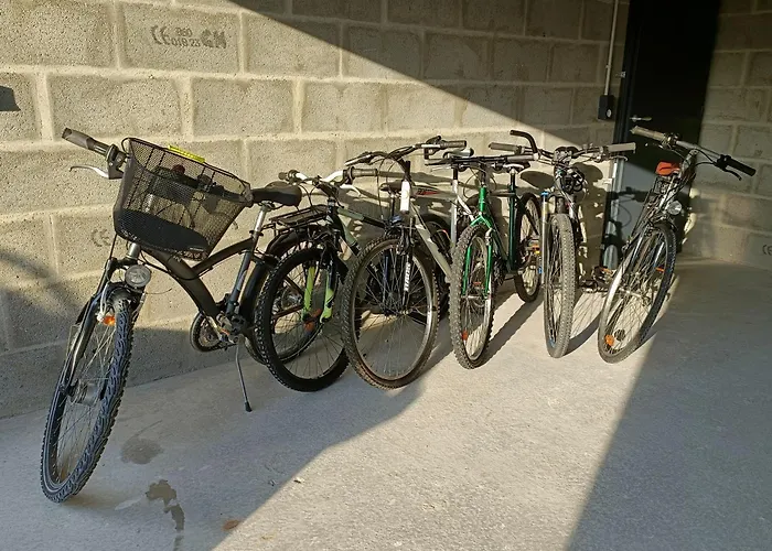 Casa de Férias Maison Neuve Proche Avec Parking Gratuit Et Privé à 5 Min Du Musée De La Batterie De Merville Gonneville-en-Auge